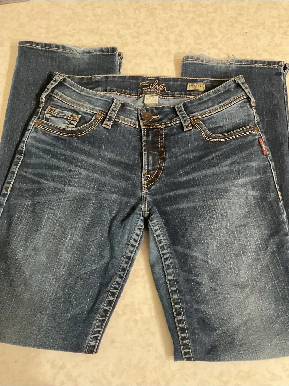 Silver Jeans Straight Leg Women's bootcut Jeans in Dark Blue Wash size 29 waist - Picture 1 of 6